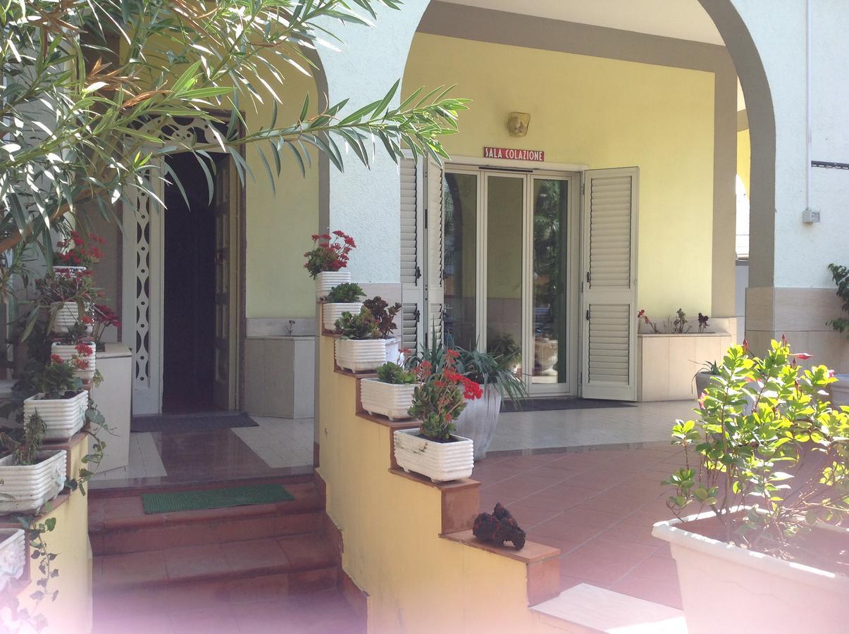 Hotel La Villa Misterbianco Εξωτερικό φωτογραφία